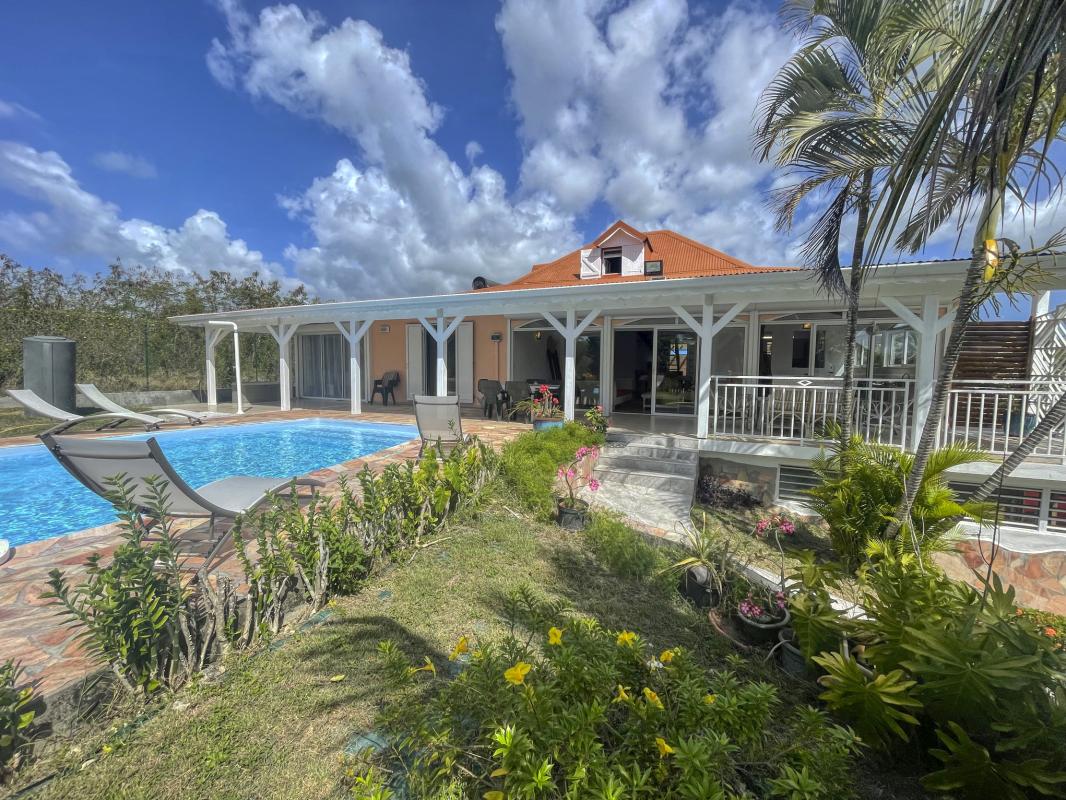 4.Location villa piscine sainte anne guadeloupe_Vue d'ensemble